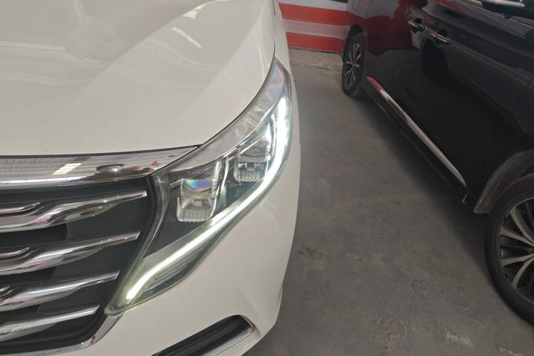 Used GAC Trumpchi M8 2019 320T Ultimate Edition Left Front Headlight