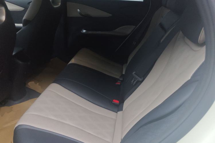 Used BYD Dolphin 2023 420 km Fashion Edition