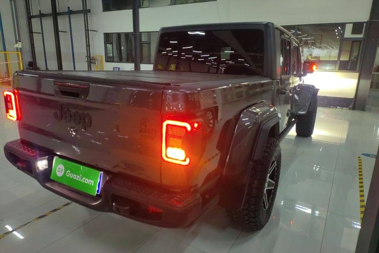 Used Jeep Gladiator 2022 3.6L Pioneer Edition