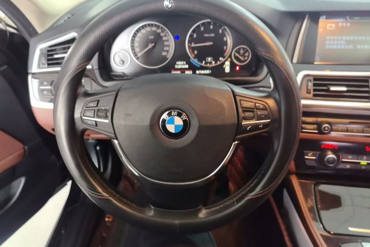 Used BMW 5 Series 2014 525Li Leading Model