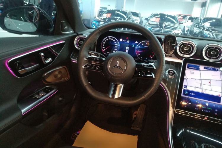 Used Mercedes-Benz C-Class 2024 Facelifted C-Class 260 L Night Edition Sports Version Steering Wheel