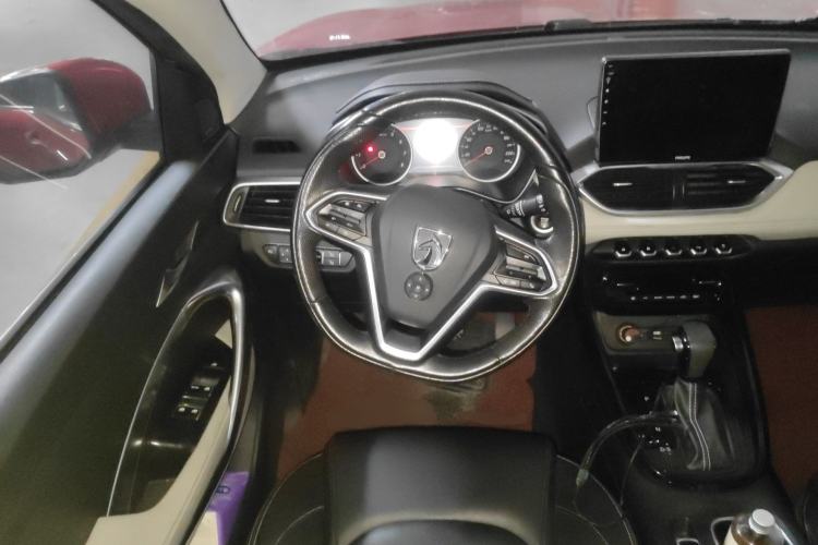 Used Baojun 530 2018 1.5T DCT Flagship Version China V Emission Standard Steering Wheel