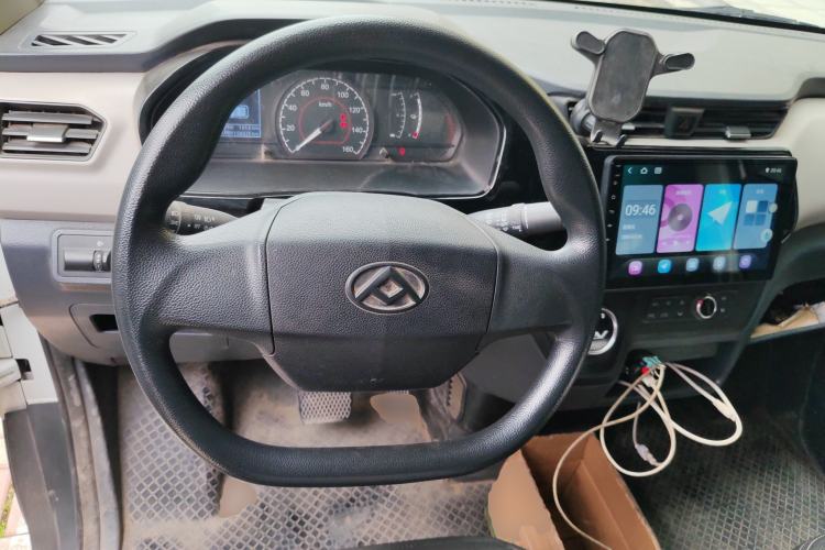 Used SAIC MAXUS EV30 2021 Pure Electric Smart Logistics Expert with Long Wheelbase—CATL