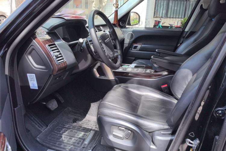 Used Land Rover Range 2014 Revised 3.0 SC V6 Vogue Driver Seat