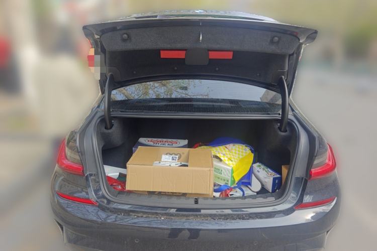 Used BMW 3 Series 2021 Second Facelift 320Li M Sport Package
