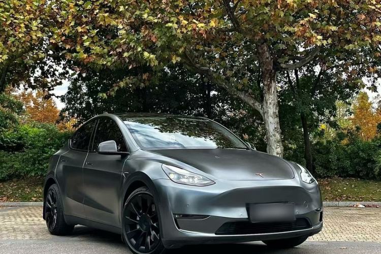Used Tesla Model Y 2021 Long-Range All-Wheel-Drive Version 3D7
