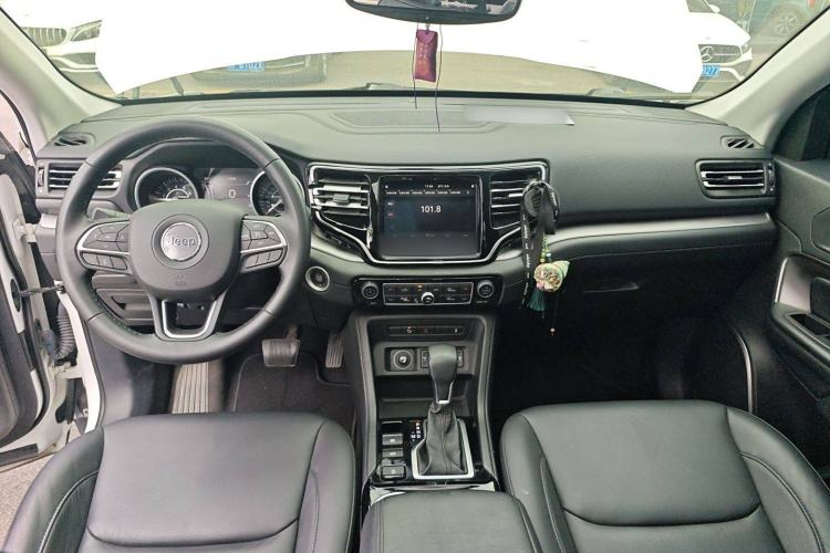 Used Jeep Commander 2018 2.0T Two-Wheel Drive Enjoy Edition China V