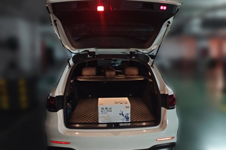 Used Mercedes-Benz GLC 2020 Facelift GLC 300 L 4MATIC Dynamic Edition Trunk