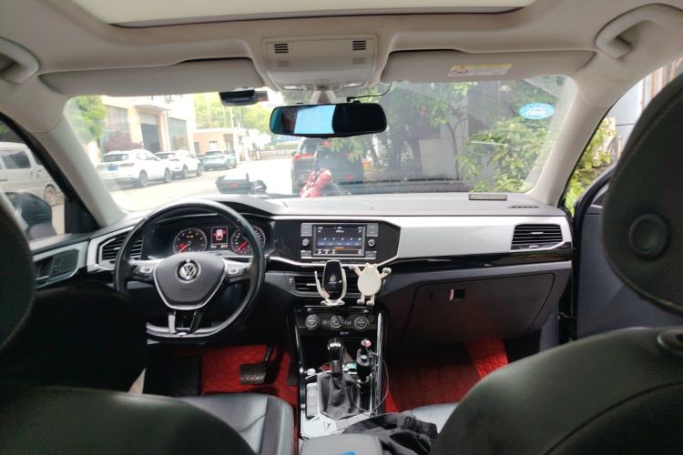 Used Volkswagen Tayron 2019 330TSI Two-Wheel Drive Luxury Model China VI Standard Headliner