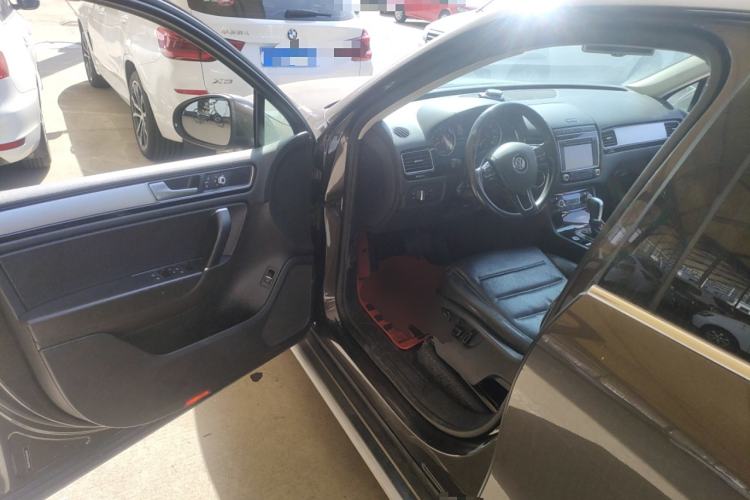 Used Volkswagen Touareg 2017 3.0 TSI Touareg Model
