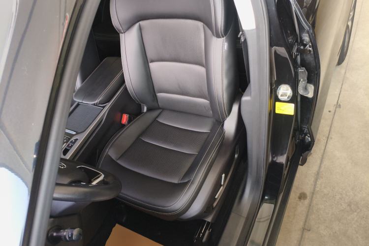 Used Geely Auto Haoyue 2020 1.8TD DCT Flagship 7-Seater
