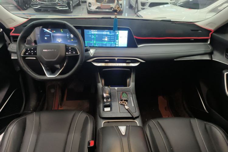 Used Venucia V 2023 260T Idol Edition Pro