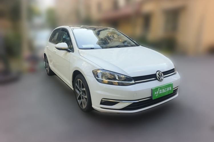 Used Volkswagen Golf 2018 230TSI Automatic Luxury Version