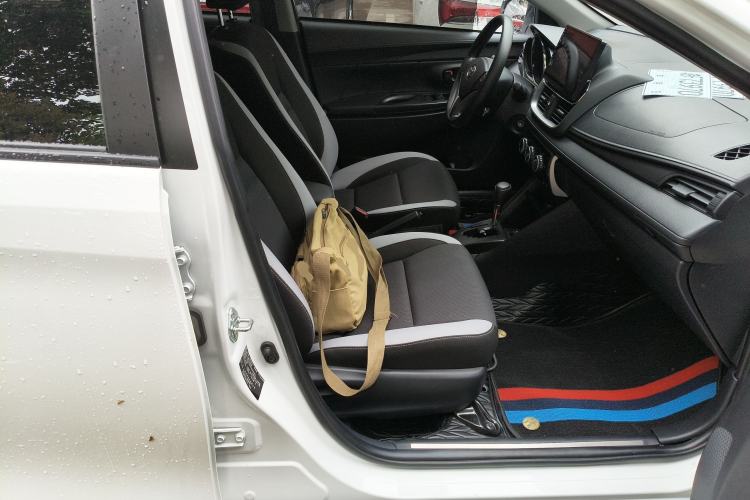 Used Toyota YARiS L Zhi Xuan 2022 1.5L CVT Leading PLUS Edition
