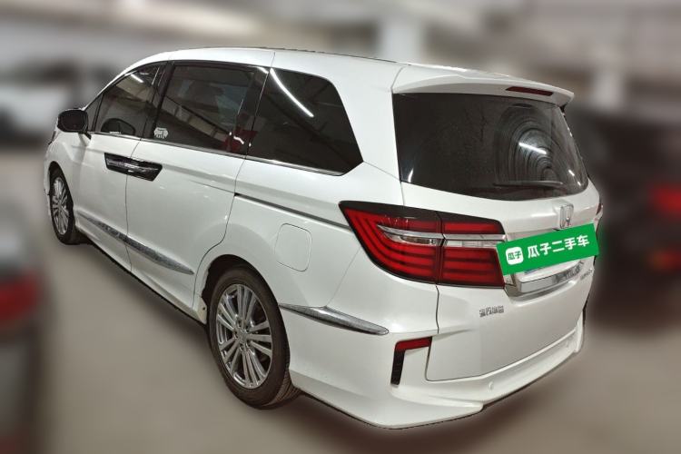 Used Honda Elysion 2016 2.4L Supreme Edition
