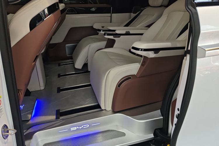 Used BYD Xia 2025 DM-i 1.5T 180km Beyond Edition