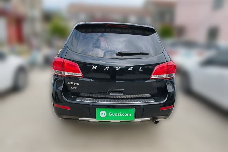 Used Haval H6 2015 Upgraded Model 1.5T Manual Two-Wheel Drive Elite Version Rear