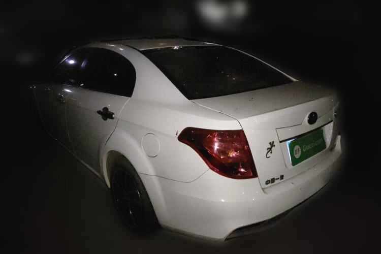 Used Bestune B50 2013 1.6L manual Comfort trim level
