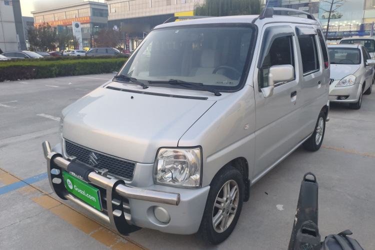 Used Suzuki Wagon R 2015 1.0L Manual Comfort Model
