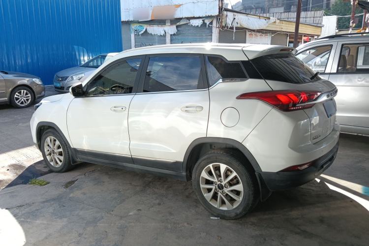 Used BAIC Beijing X3 2019 1.5T Manual Glory Edition
