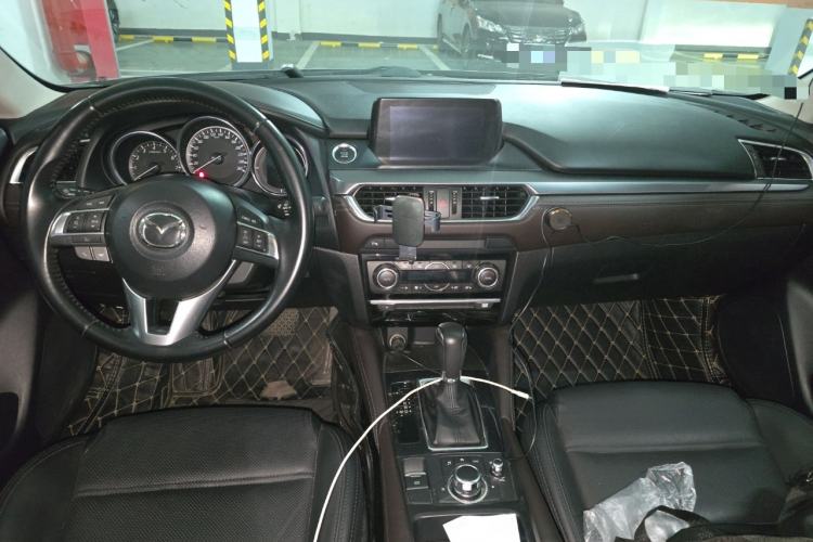 Used Mazda Atenza 2017 2.0L Blue Sky Luxury Edition