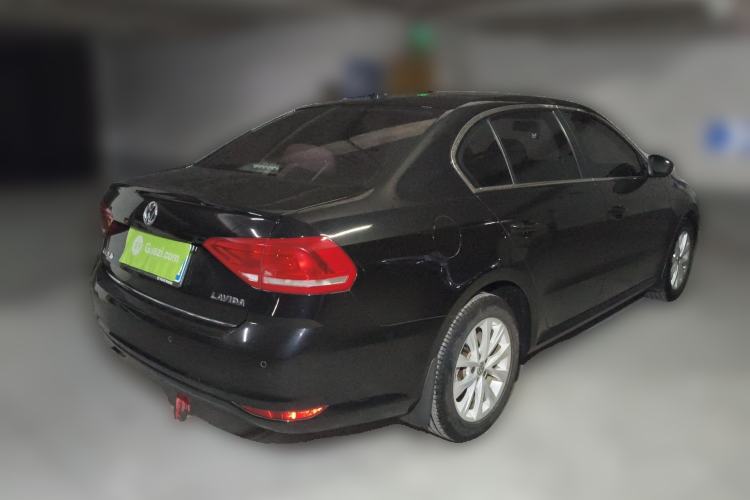 Used Volkswagen Lavida 2015 1.6L Automatic Comfort Edition Rear Right 45 Deg