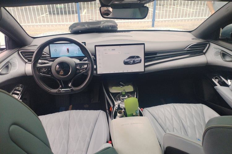 Used BYD Seal 2022 550 km Standard Range Rear-Wheel Drive Prestige Version
