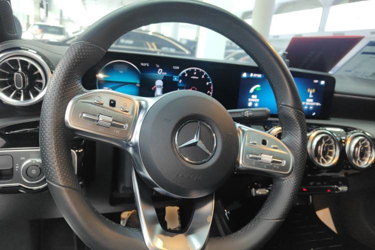 Used Mercedes-Benz CLA 2022 Year Restyled CLA 260 4MATIC