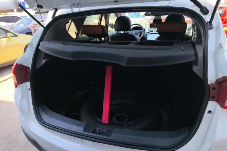 Used Haima S5 2017 Strong-Performance Version 1.6L Manual Luxury Model Trunk