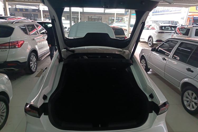Used CHANGAN UNI-V iDD 2024 Blue Whale Smart Electric iDD 136km Luxury Model