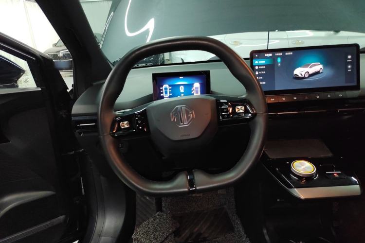 Used MG 4 EV 2023 415 km Range Sea-Faring Champion Edition Steering Wheel