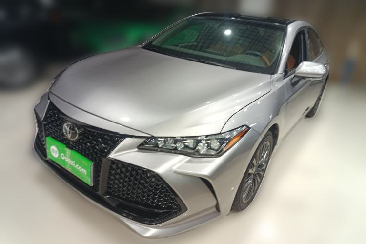 Used Toyota Avalon 2019 2.5L Touring Premium Version China VI Standard