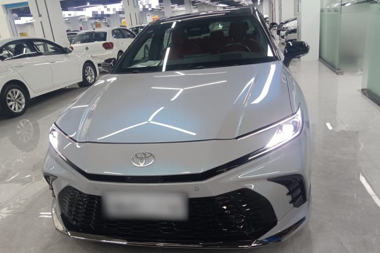 Used Toyota Camry 2024 Dual-Motor 2.0 HXS Sport Plus Edition Front