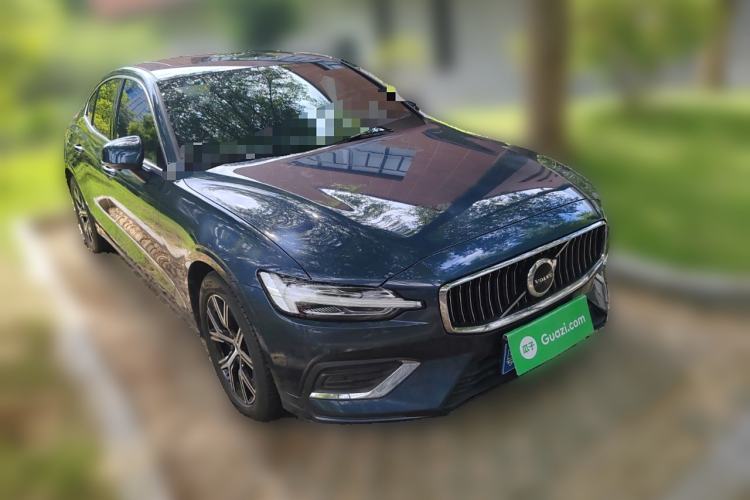 Used Volvo S60 2024 B4 Zhiyi Luxury Edition