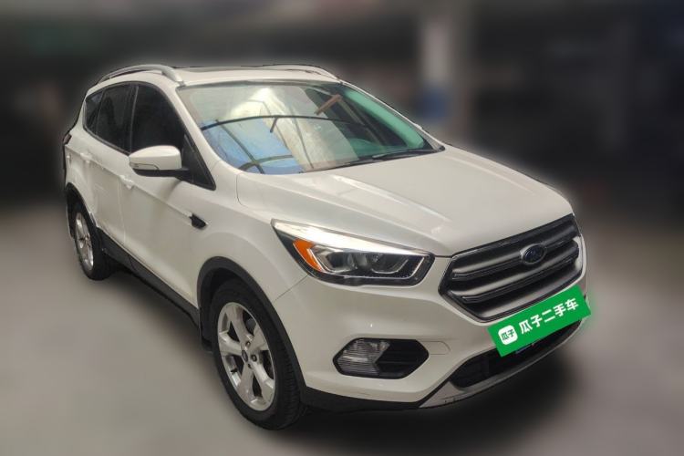 Used Ford Kuga 2017 EcoBoost 180 Two-Wheel-Drive Tiger Leap Model Front Right 45 Deg