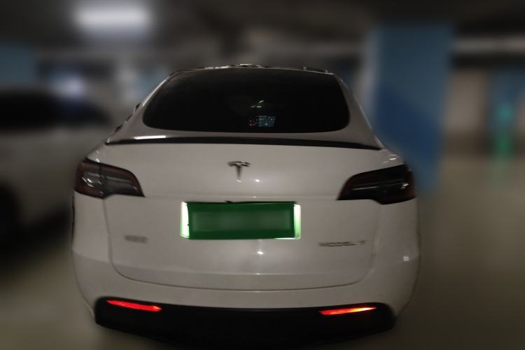 Used Tesla Model Y 2021 Long-Range All-Wheel-Drive Version 3D7