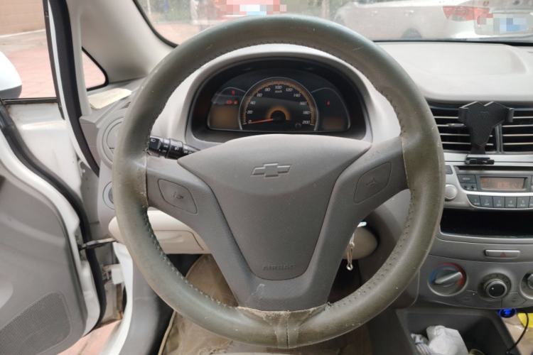 Used Chevrolet Sail 2013 Sedan 1.4L Manual - Youyi Happiness Edition Steering Wheel