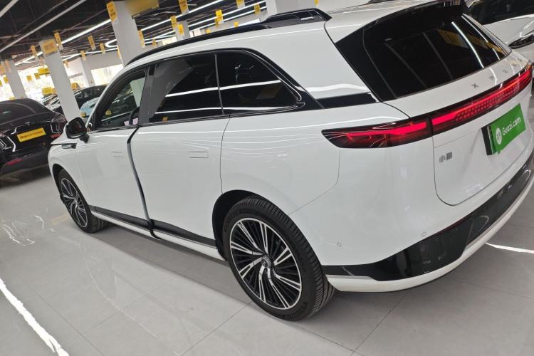 Used XPeng G9 2024 570 Max Left Side