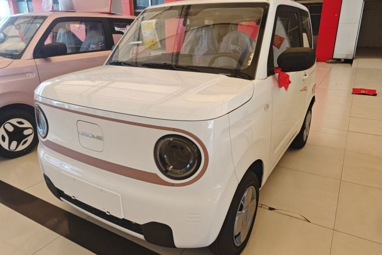Used Geely Galaxy Panda 2024 Panda Mini 200km Endurance Bear