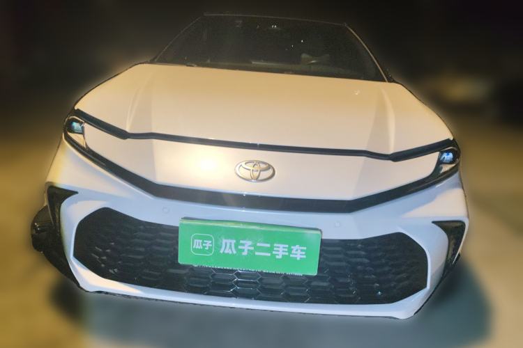 Used Toyota Camry 2024 Dual-Motor 2.0HS Sport Edition Front