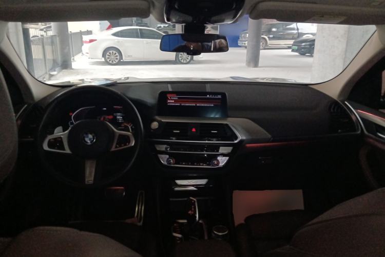 Used BMW X4 2021 xDrive 25i M Sport Package Center Console