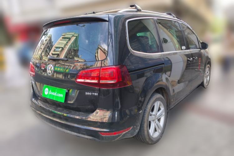 Used Volkswagen Sharan 2018 380TSI Comfort Edition 7-Seater
