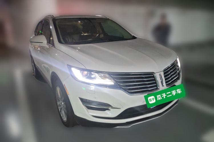 Used Lincoln MKC 2014 2.0T Four-Wheel Drive Luxury Edition Front Right 45 Deg