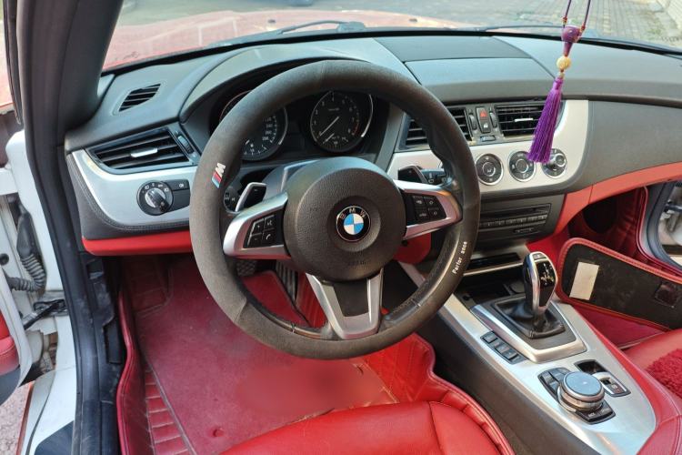 Used BMW Z4 2013 sDrive20i Leading Model