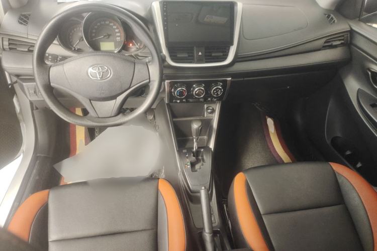 Used Toyota YARiS L Zhi Xuan 2021 X-Trail 1.5L CVT Leading Edition Center Console