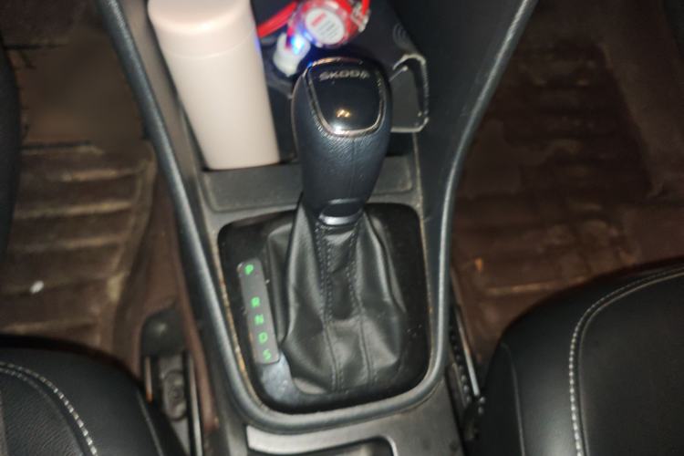 Used Skoda Rapid Spaceback 2016 1.6L Automatic Chuanxing Edition
