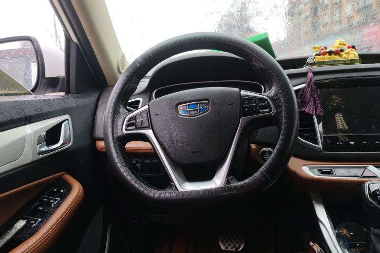 Used Geely Auto Vision X6 2018 1.4T CVT 4G Connected Luxury Version
