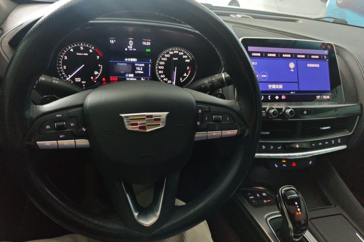 Used Cadillac CT5 2021 Revised 28T Luxury Version Center Console