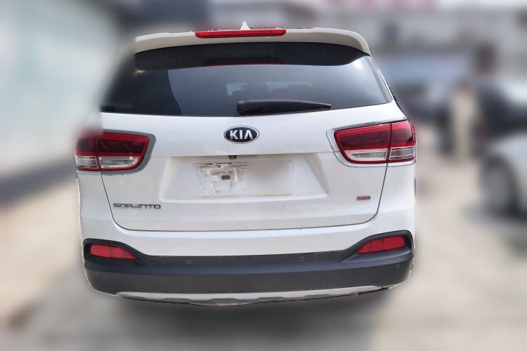 Used Kia Sorento 2015 Sorento L 2.4L Gasoline 4WD Elite Edition 7 Seats China IV Standard

