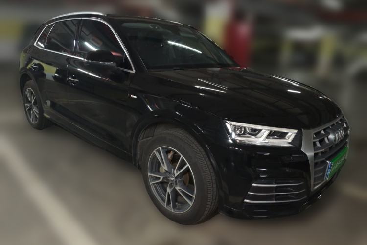 Used Audi Q5L 2018 40 TFSI Prestige Fashion Edition China VI Front Right 45 Deg